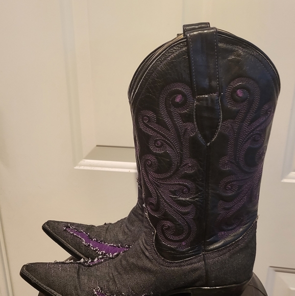 White Diamonds Shoes - White Diamond Boots Size 8 Hand Made